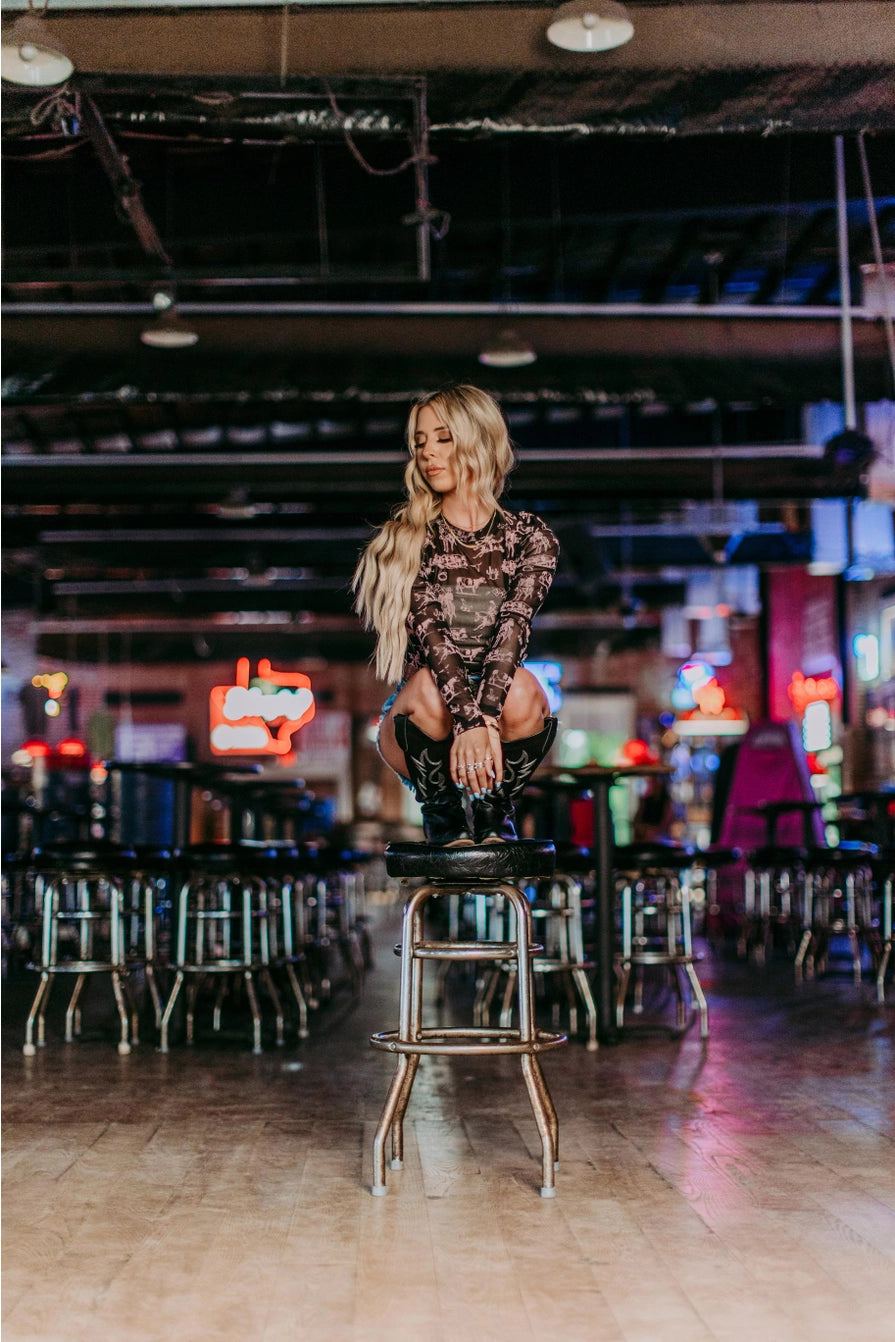 Western Scene Mesh Top